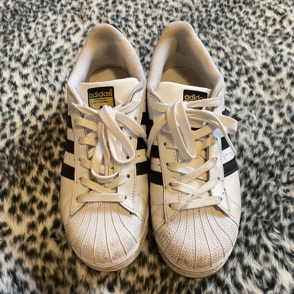 Adidas superstar & 3 pairs of high heels 7.5 - Picture 1 of 9
